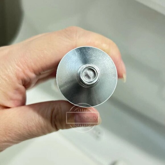 The Outset Electric Daisy Sculpting Mask Full Size 2 fl oz/60 mL~New Sealed - Picture 3 of 3